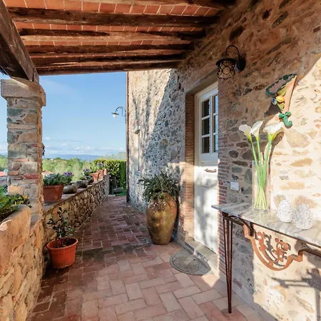 Aperitivo, Romantic And Panoramic Stone Farm Villa *