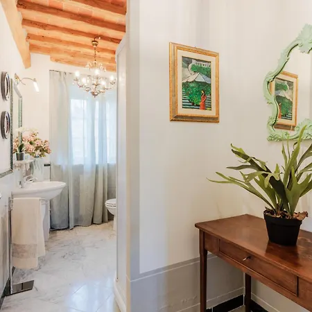 Villa Aperitivo, Romantic And Panoramic Stone Farm Capannori