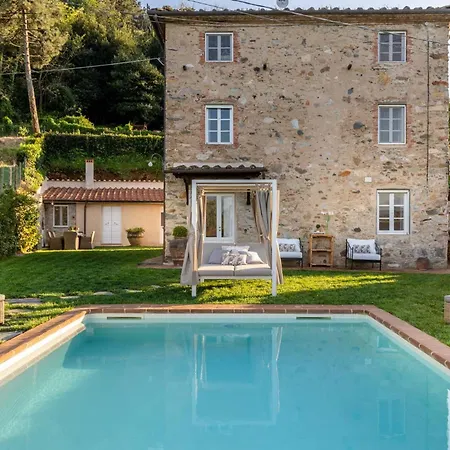 Aperitivo, Romantic And Panoramic Stone Farm Capannori