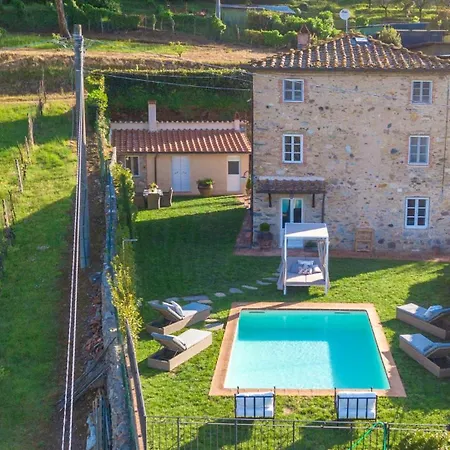 Aperitivo, Romantic And Panoramic Stone Farm *